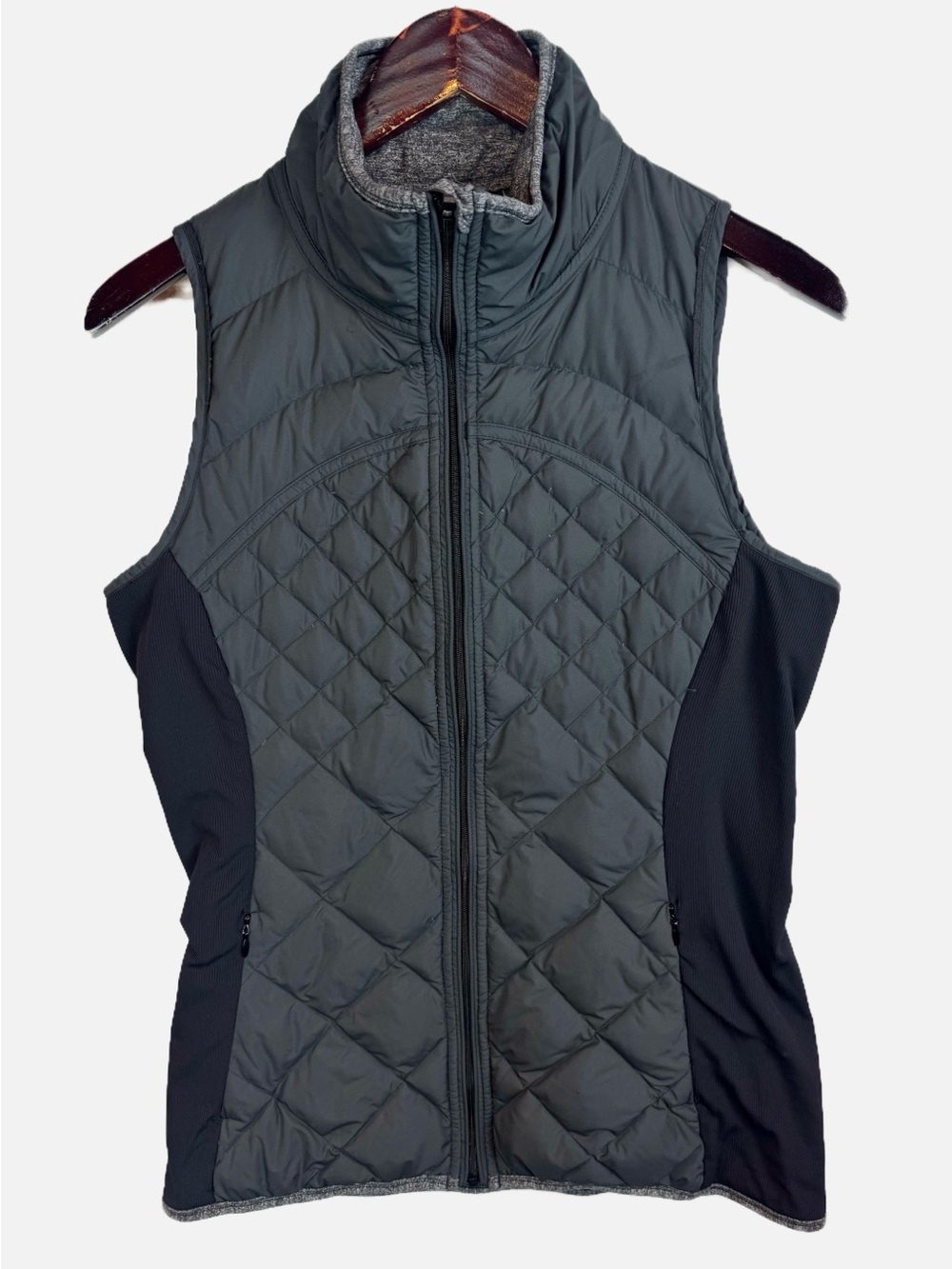 lululemon | Quilted Puffer Vest, 10